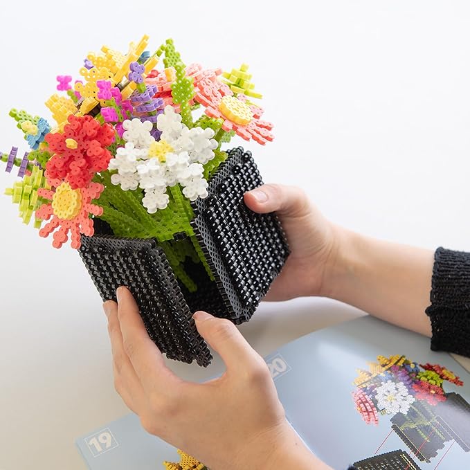 Perler 80-57239 Wildflower Bouquet 3D Fused Bead Craft Activity Kit, Multicolor, 8007 Pieces