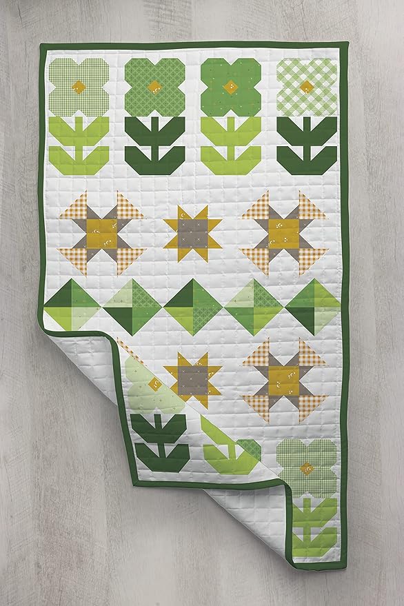 Riley Blake Quilt Project of The Month Kit: Easy DIY Designs for Every Season, for Quilting, Apparel, Crafting, and Home Decor (Door Banner - March)