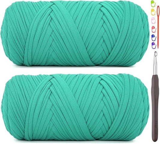 2 Pack Tshirt Yarn for Crocheting,T Shirt Chunky Elastic Fabric Thick T-Shirt Crochet Yarn for Beginners Crocheting Hand Knitting Bag/Basket/Coasters/DIY Crafts/Home Decor 2 * 200G（Peacock Green）