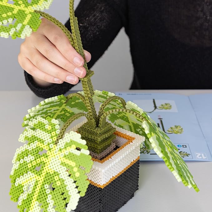 Perler 80-57234 Monstera Plant 3D Fused Bead Craft Activity Kit, Multicolor, 8007 Pieces