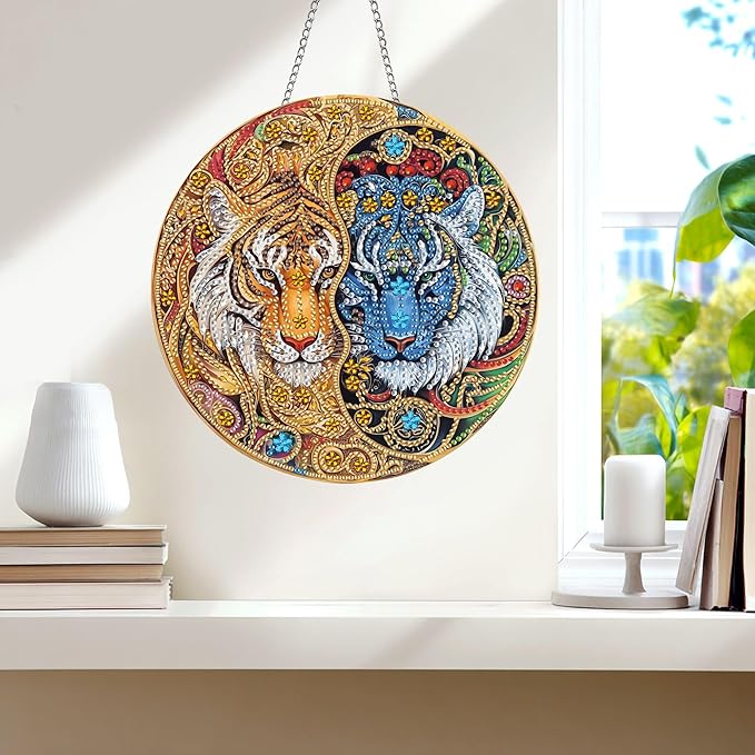 Wergund 5D DIY Tiger Diamond Art Hanging Kits, Hanging Diamond Art Animal, Acrylic Special Shaped Rhinestone, Window Hanging Pendants for Home Wall Garden Front Door Outdoor Decor Gift(Tiger)