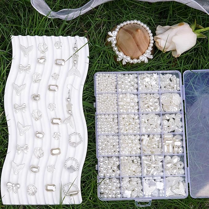 1170 Pcs ABS Imitation Pearl Beads for Jewelry Making, Assorted Heart Star Bowknot Circle Flower Aesthetic Cute Bead for Bracelet Necklaces Earrings Key Chains DIY Phone Charm Crafts (White)