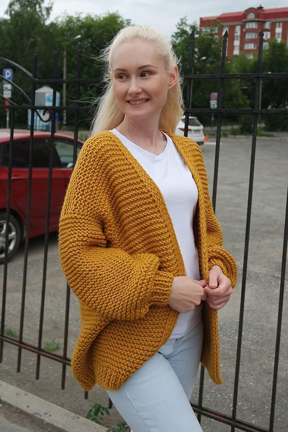 Estako Megastar, (4 Skeins Pack) 75% Acrylic 25% Wool Yarn, Soft, Chunky Bulky Weight #5 for Crochet and Knitting (4 x 3.52 Oz) / (4 x 120 Yrds) (62061 - Dark Yellow)