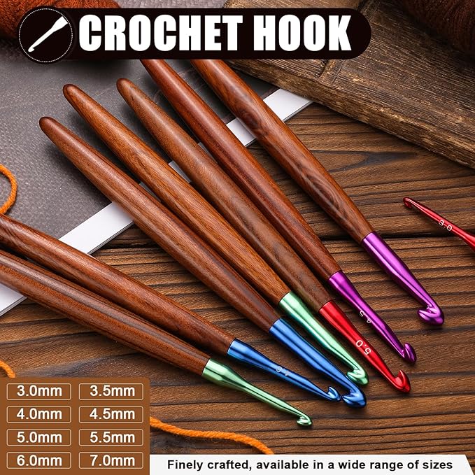 Giwrmu Crochet Hooks Set, Ergonomic Crochet Hooks 3 Pcs, Colored Aluminum Crochet Hook with Wooden Handle for Arthritic Hands Knitted Doll, Gloves, Sweaters, Blankets - 3.5mm/4.5mm/5.5mm