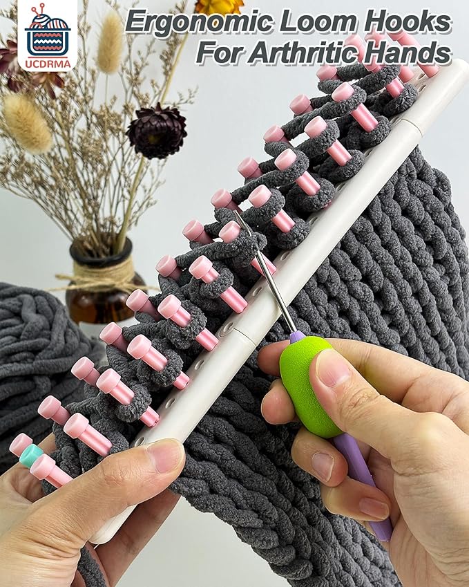 UCDRMA Knitting Loom Hook with Soft Grip, More Comfortable Loom Knitting Hook for Arthritic Hands, 6PCS Longer Loom Crochet Hooks (5.5in) Stainless Steel Yarn Loom Hooks with 12 Sewing Needles (M)