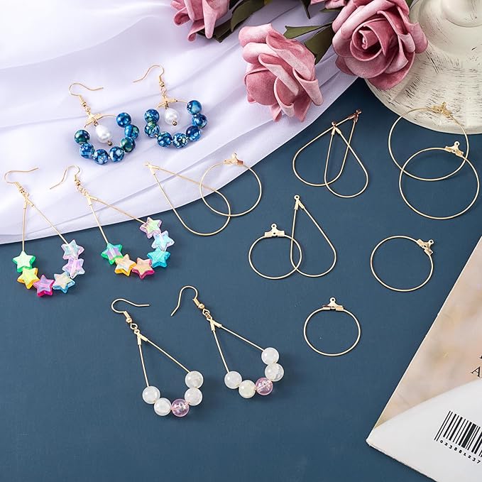 OIIKI 700pcs Hypoallergenic Earring Making Kit, Gold Plated Earring Hooks, Earring Beading Hoops, Clear Rubber Earrings Backs, Jump Rings for DIY Jewelry Making, Earring Making Supplies