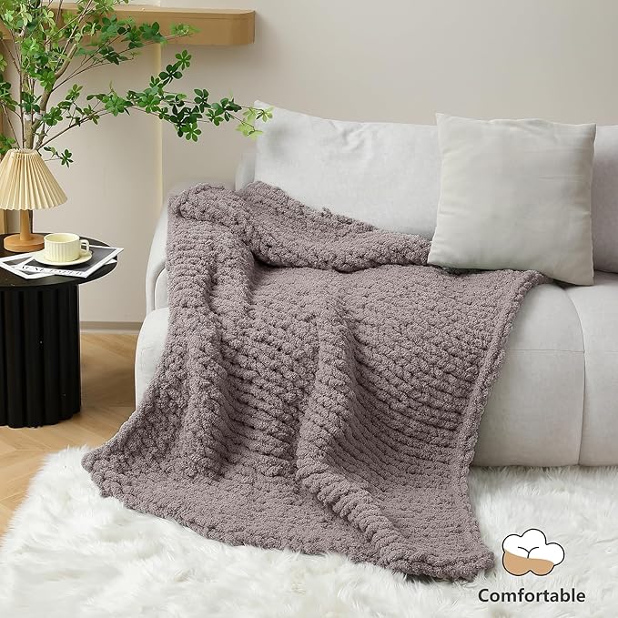 Chunky Yarn for Hand Knitting - #10 Chunky Chenille Yarn, Jumbo Big Thick Chunky Yarns for Crocheting, Super Bulky Chunky Knit Blanket Yarns, 8 Skein (25 yds 8 oz Each Skein), Sand