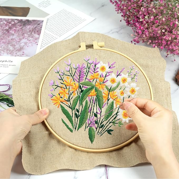 MAMUNU Embroidery Kit for Beginners Adults, Cross Stitch Kits, Stamped Cross Stitch Kits, Floral Flower Embroidery Kit with Printed Embroidery Cloth, Embroidery Hoop, Color Threads and Tools