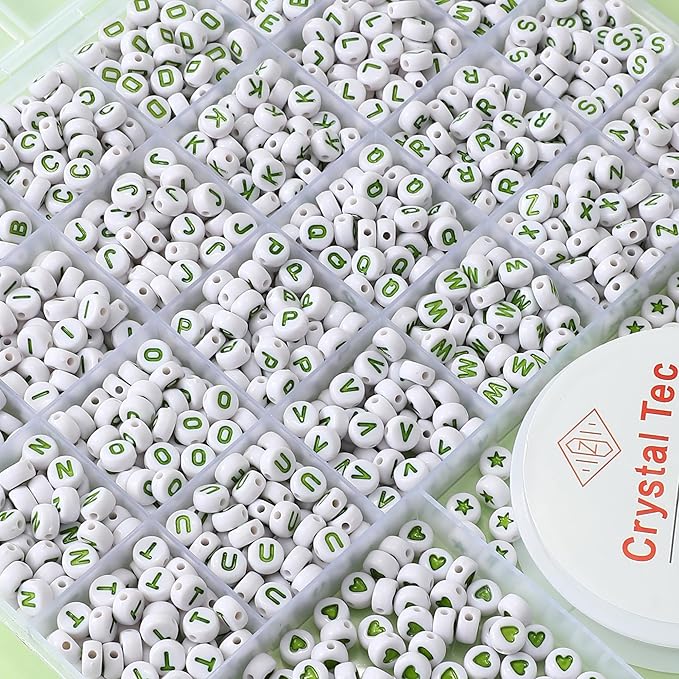 nikkiGuo 1250pcs 4x7mm White Round Acrylic Alphabet Beads A-Z Heart Beads with Numbers Crystal Line for Jewelry Bracelet, Necklace and Key Chains (Green White Color)