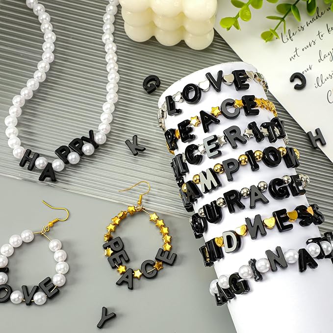 Augshy 700Pcs Large Letter Beads Black Plastic A-Z Mixed Alphabet Shape Beads for Jewelry Making Bracelets Necklaces Key Chains Shoelaces Crafts Party Decor(9x12mm)