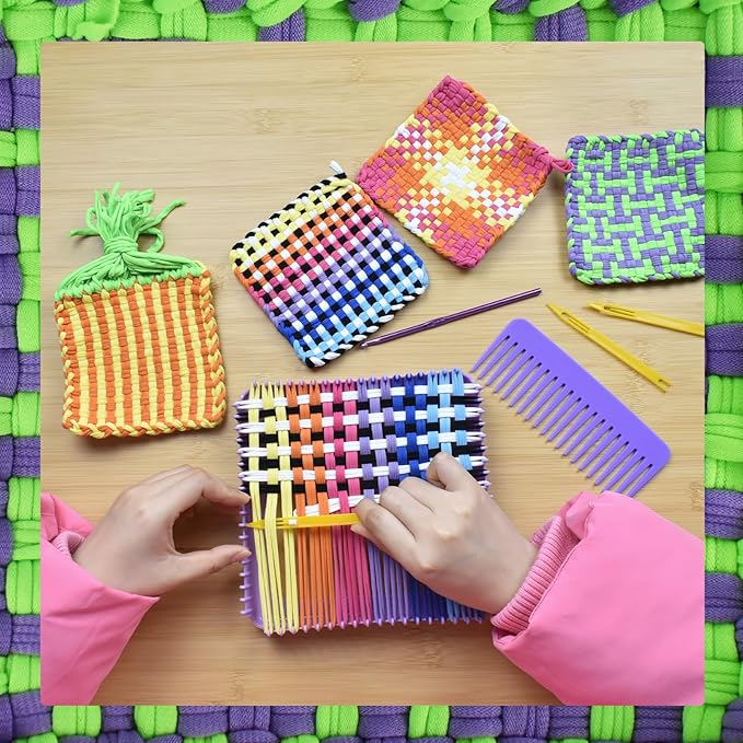 Artcome Pot Holder Weaving Loom Kit with 400 Weaving Loops of 10 Colors, Metal Crochet Hook, Shuttle, Weaving Comb, Storage Hand Bag - Potholder Loom Kit for Girls and Adults - Ideal Gift (Purple)