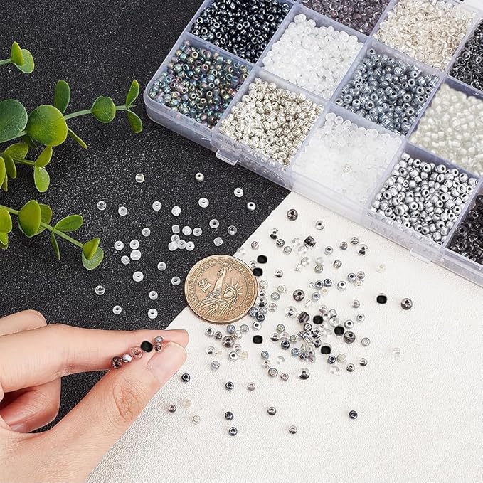 PH PandaHall 4742pcs 15 Colors 3mm Seed Beads 8/0 Small Glass Craft Beads Tiny Round Waist Bead Spacer Bead Kit for DIY Crafts Earring Bracelet Necklaces Jewelry Making, Black/White/Gray