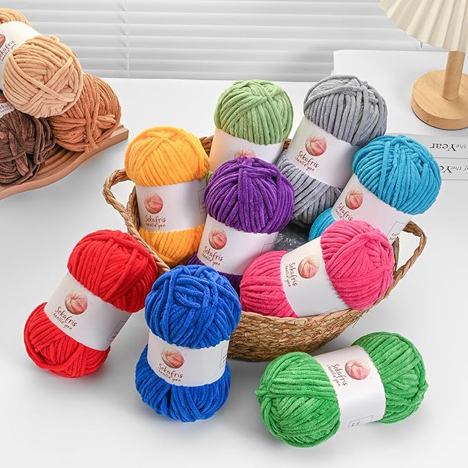 4 Pack Chunky Chenille Yarn for Crocheting, Baby Yarn for Crocheting Soft Blanket, 349.9 yds /14.1 oz Crochet Yarn, Bulky 5 Amigurumi Yarns, Fluffy Velvet Yarns for Knitting Crafts (4 Khaki)