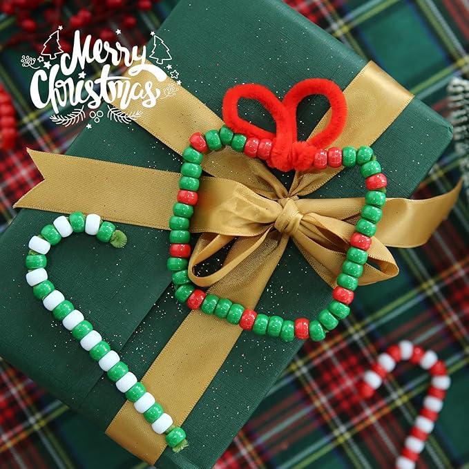 megoogo 1000pcs pony beads bulk, christmas beads for bracelets xmas pony beads friendship bracelet beads hair beads for braids beads for jewelry making party decoration supplies