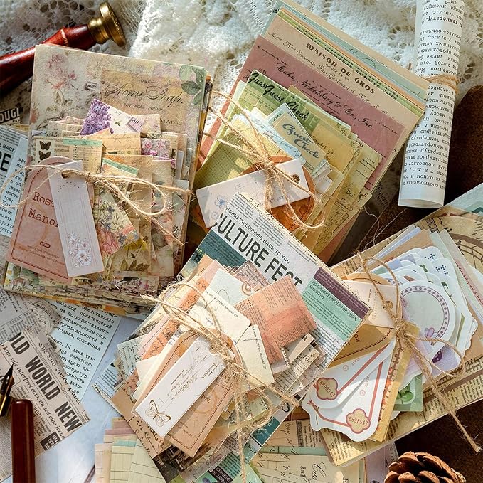 400PCS Scrapbook Supplies Kit Junk Journal Supplies Vintage Scrapbook Paper Decorative Craft Paper for Bullet Junk Journals Card Making Craft DIY