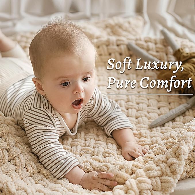 Baby Blanket Yarn for Crocheting - 1 Pack of 300g/10.6oz Super Fluffy Chunky Chenille Yarn for Hand Knitting, 115 yds Super Bulky Plush Yarn for Cozy Blankets and Amigurumi (1, Curry)