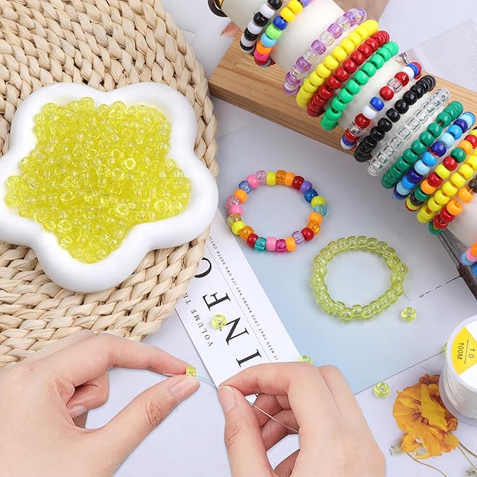 Plastic Pony Beads, 1000 Pcs, 6x9mm, for Bracelet, Hair Braiding, Friendship Bracelets, Jewelry Making (Yellow Glitter)