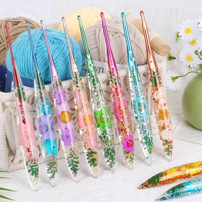 Coopay Crochet Hooks, 5mm Ergonomic Crochet Hook with Floral Plastic Grips, Stylish and Unique, Ideal for Crocheting Blankets, Dolls, Shawls, Hats, Scarves (H-5.0mm)