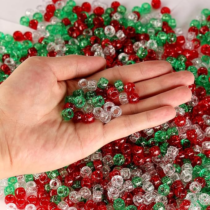 Christmas Beads 2400 Pcs，Christmas Pony Beads,Glitter Pony Bead Bulk for Necklace Bracelets Earrings Jewelry Making Party Decoration Supplies DIY Craft