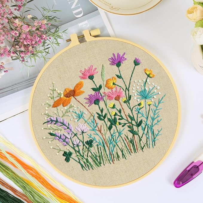 MAMUNU Embroidery Kit for Beginners Adults, Cross Stitch Kits, Stamped Cross Stitch Kits, Flower Embroidery Kit with Printed Embroidery Cloth, Embroidery Hoop, Color Threads and Tools