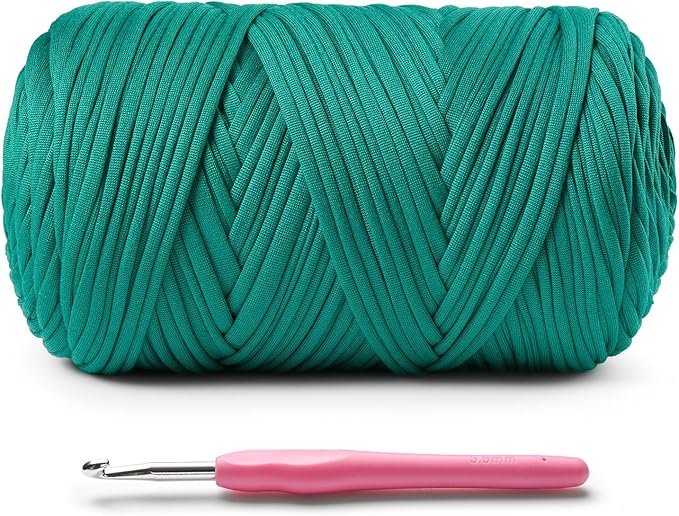 Elastic Fabric T Shirt Yarn for Crocheting，Beginner Crochet Yarns with Polyester Spandex Blend,Total 400g/114yds Soft Tshirt Yarn for Crochet Crafts/Bags/Baskets（Peacock Green）
