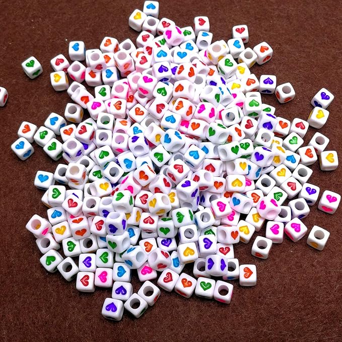 Amaney 400Pcs 6x6mm White Acrylic Colorful Heart sheap Cube Beads Mixed Colors Square Shape Loose Beads for Jewelry Making