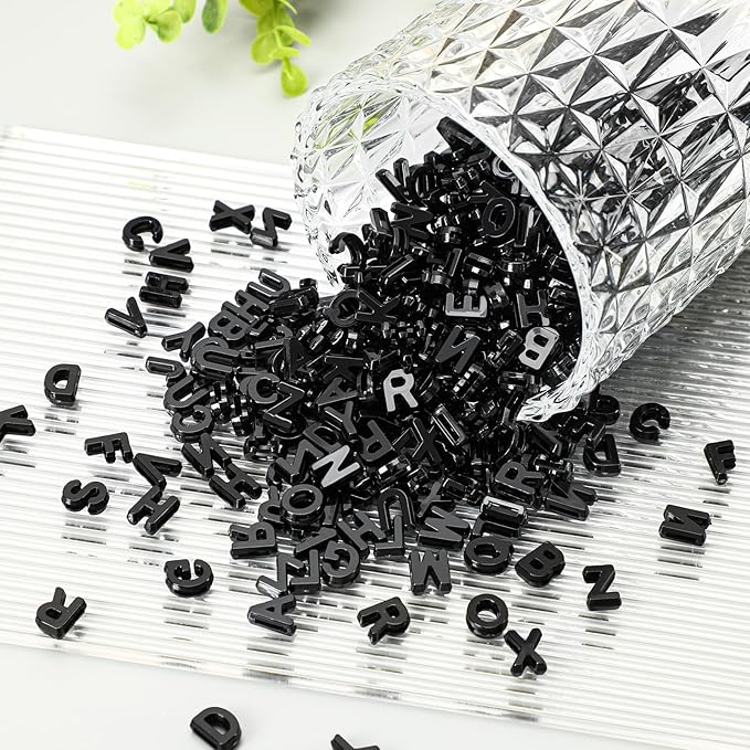 Augshy 700Pcs Large Letter Beads Black Plastic A-Z Mixed Alphabet Shape Beads for Jewelry Making Bracelets Necklaces Key Chains Shoelaces Crafts Party Decor(9x12mm)