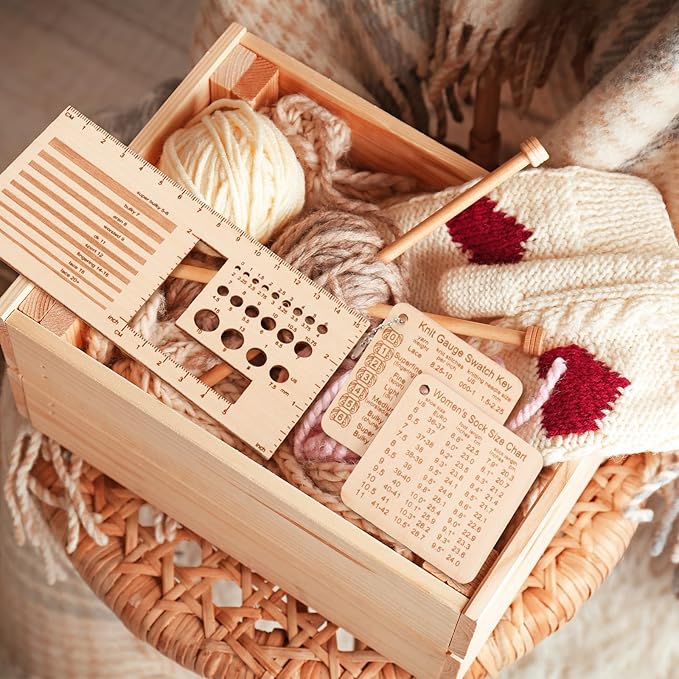 Eersida 15 Pcs Knitting Needle Gauge and Rulers Crochet Tools Knitting Accessories Wooden Yarn Gauge Tools with Chain Crochet Needle Rulers Yarn Measuring Tools