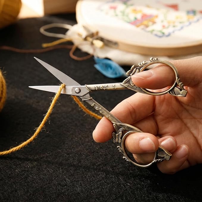 Crochet Scissors with Cover – Antique Bronze Vintage Small Embroidery Scissors, Sharp Craft Scissors for Yarn Thread Sewing Needlework, Cute Butterfly Design Gift for Crocheter Quilter, 4.6 Inch