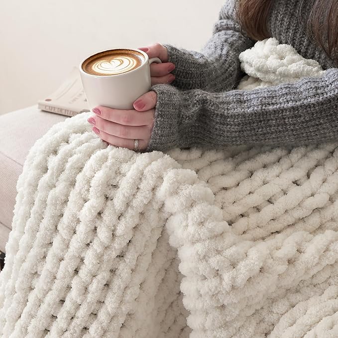 Mellobello Jumbo Chunky Yarn for Hand Knitting - Super Thick Chenille Chunky Yarn for Crocheting - Extra Soft Bulky Fluffy Blanket Big Yarn 8 Jumbo Pack (27yds,8 oz Each Skein) Cream White