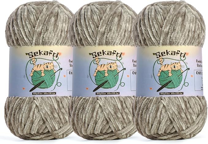3 Pack of 300g (590yds) Fuzzy Chenille Yarn for Crocheting,Fluffy Amigurumi Crochet Yarn for DIY Craft/Hat/Clothes, Soft Velvet Baby Blanket Yarns（3 Silver Gray）