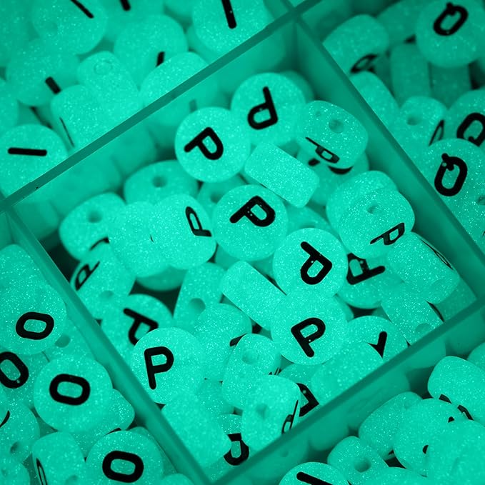 1450Pcs Glow in The Dark Acrylic 4x7mm Round Letter Beads (Extra for Vowel Letter) and Heart, Moon, and Star Beads for Bracelets Necklaces Jewelry Making (Glow in The Dark, 4x7mm)