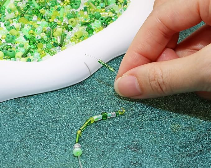 Mixed Craft Beads 1000Pcs/20g Glass Seed Tube Bead Bugle Bead 1.5-4.5mm Small Loose Spacer Beads for DIY Bracelets Necklace Earring Jewelry Making (Green)