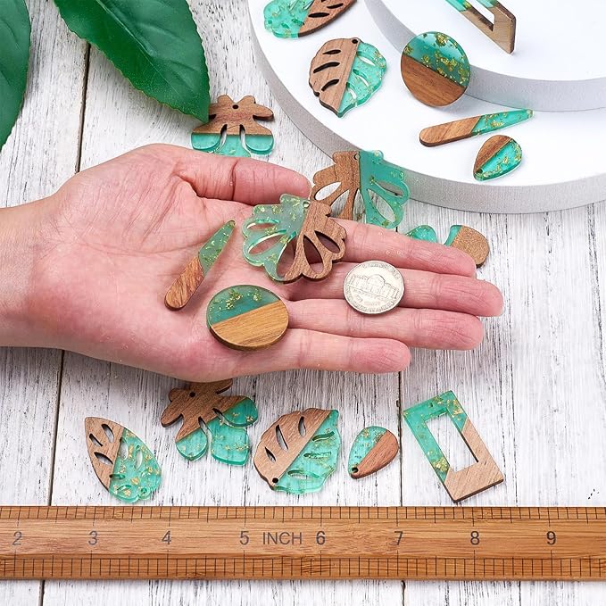 Beadthoven 20pcs/10 Pairs Boho Green Leaf Resin Wood Charms DIY Bohemian Earrings Transparent Tree Leaf Resin Wood Pendants Natural Wooden Pieces Tag Pendants for Jewelry Making Necklace Keychain