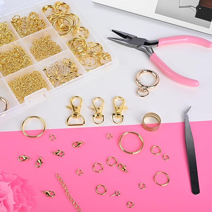 Prdingfy 579PCS Keychain Making Kit, Key Chain Supplies Including Keychain Clip, Key Rings, Lobster Claw Clasps, Jump Rings, Extender Chain,Pliers for Key Chain Making and Jewelry Making(Gold)
