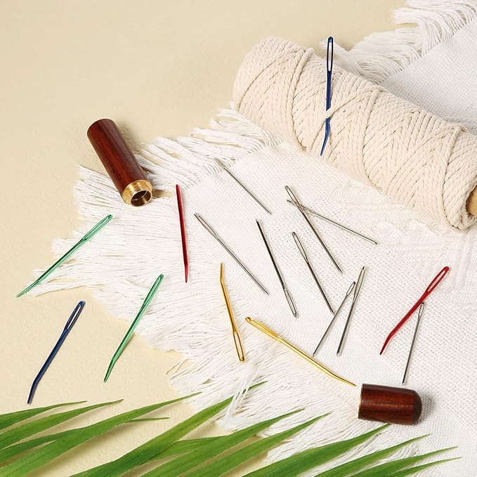 17pcs Large Eye Sewing Needles Kit, Stainless Steel Large-Eye Blunt Needles & Bent Tapestry Needles, Sharp Tapestry Needles Hand Knitting Needles with Wooden Needle Case for Crochet Projects