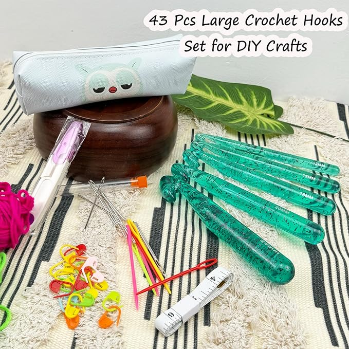 43 Pcs Large Crochet Hooks Set,12mm 15mm 18mm 20mm 25mm Large Crochet Hooks for Chunky Yarn,Plastic Crystal Smooth Big Crochet Needles for Handmade DIY Crochet with Storage Bag