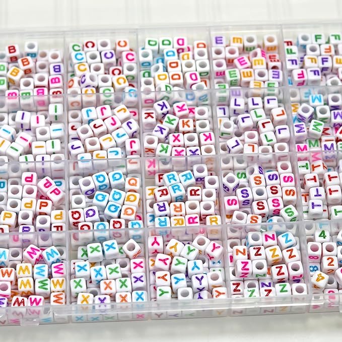 MELIUS Acrylic Square Letter Beads, 1120Pcs 6x6mm in Alphabetical Order A-Z Colorful Letter Beads with Numbers Beads for Jewelry Making, DIY Bracelets, Key Chains (6x6mm, Multicolored)
