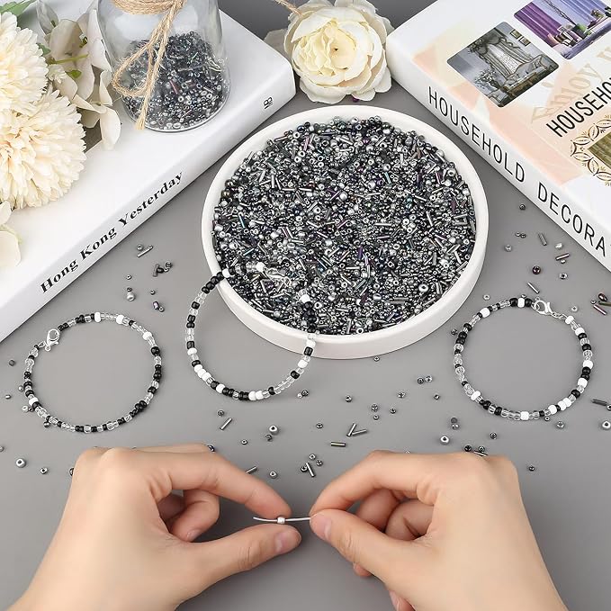 DUQGUHO Black Beads for Bracelet 4mm Black Glass Seed Beads Kit 15 Color 3mm 2mm Small Plastic Tube Bead for Jewelry Making Craft DIY