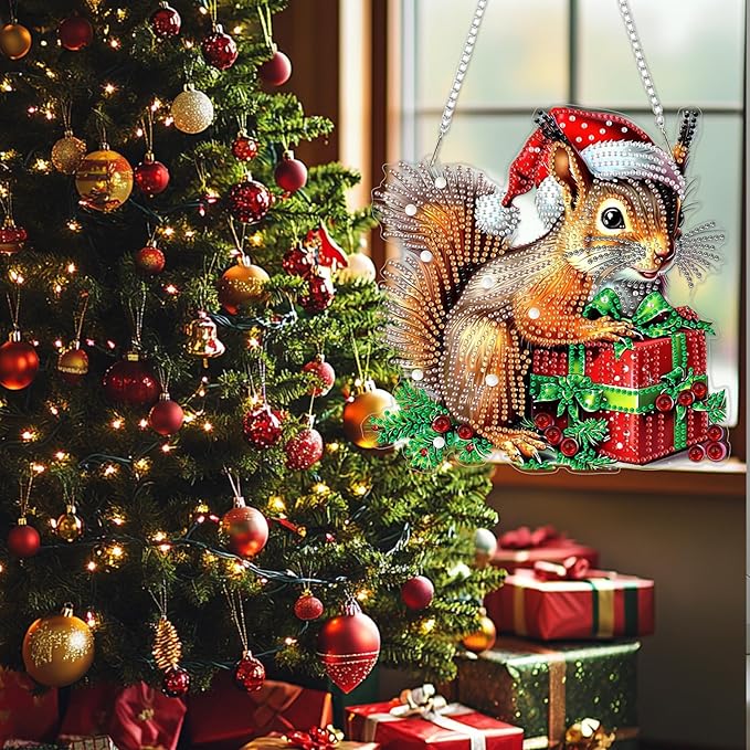 SENQAO Squirrel Diamond Art Hanging Kits for Adults Kids, Christmas Diamond Art Suncatchers, 5D Special Shape Diamond Painting Pendant Window Ornament Gifts for Home Garden Door Wall Decor