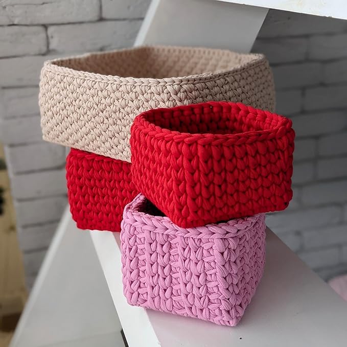 Cotton T-Shirt Yarn – 5–7 mm Jersey Ribbon for Crochet, Knitting, Macrame, DIY Crafts – 110 Yards – Soft Cotton for Bags, Baskets, Cushions – Bubble Gum