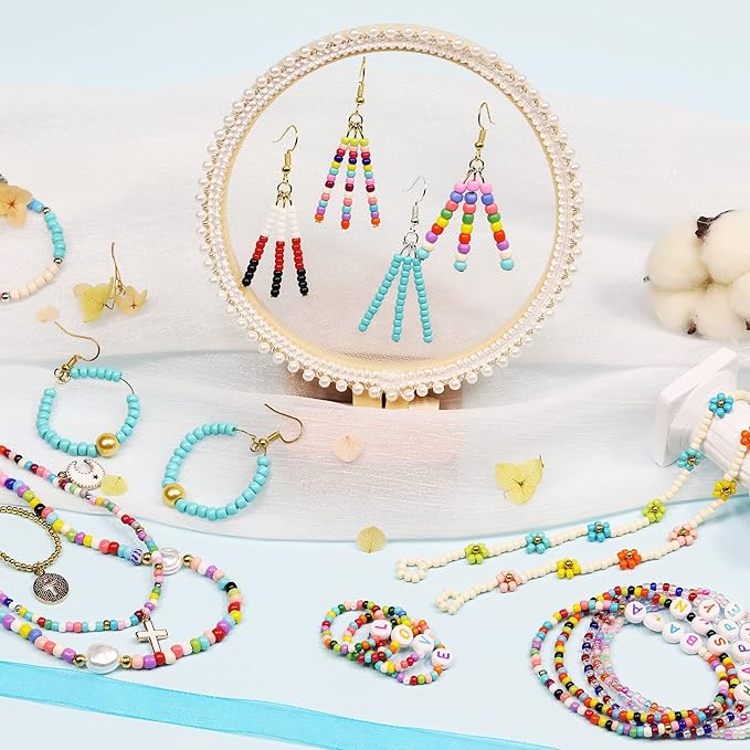 Bala&Fillic Size 3mm Seed Beads About 7200pcs in Box, 8/0 Glass Seed Beads for Making Bracelet Necklace Earring Jewelry (About 300pcs/Color, 24 Colors)
