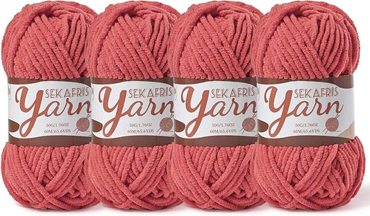 4 Pack Fluffy Velvet Yarn for Crocheting，Baby Blanket Yarn for Crocheting Soft，200g(262.4yds) Amigurumi Yarns，Plush Chenille Crochet Yarns，Puzzle Yarn for Crochet Weaving Craft(4 Watermelon Red)