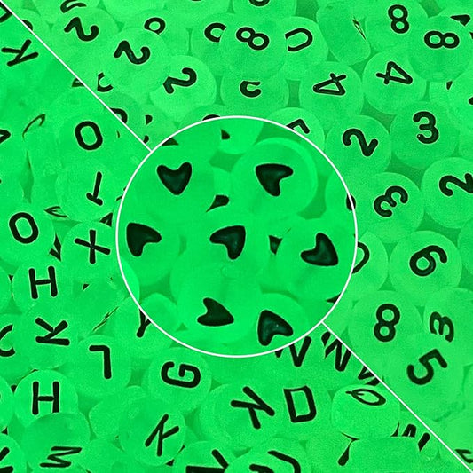 1000pcs Glow in The Dark 4x7mm Round Mixed Alphabet Number Letter Beads with Heart Shape for Jewelry Making and DIY Bracelets