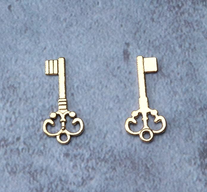 50 Pcs Keys Pendants Beading Supplies Vintage Metal Mini Key Charms for DIY Jewelry Making Kit Handmade Necklace Bracelet Key Ring Chain Earring Party Decoration