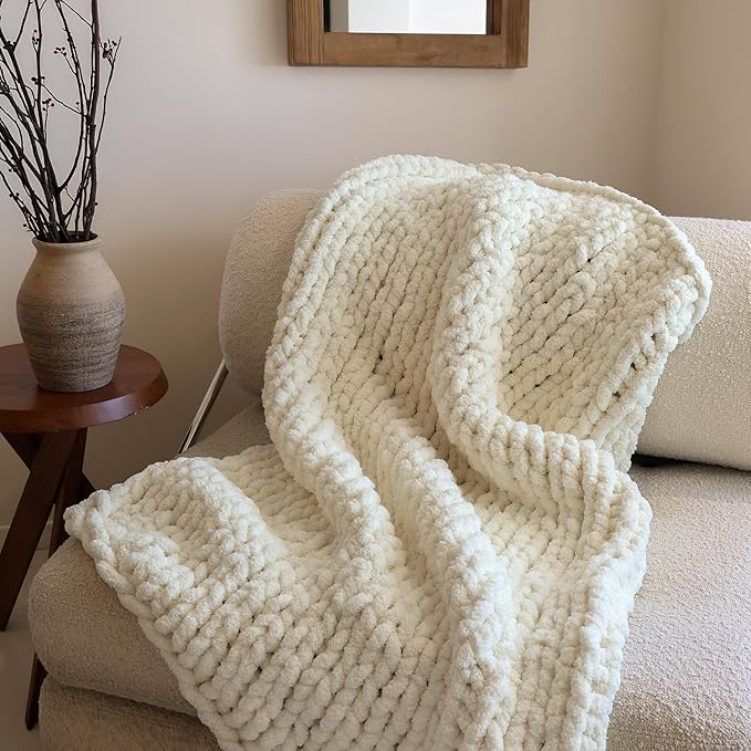 Mellobello Jumbo Chunky Yarn for Hand Knitting - Super Thick Chenille Chunky Yarn for Crocheting - Extra Soft Bulky Fluffy Blanket Big Yarn 8 Jumbo Pack (27yds,8 oz Each Skein) Cream White