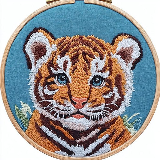 DIY Punch Needle Kits for Beginners Cartoon Tiger Portrait with Hoop Embroidery Punch Needle Starter Craft Set Easy for Adults and Children Festival Gift and Decoration 20x20cm-1