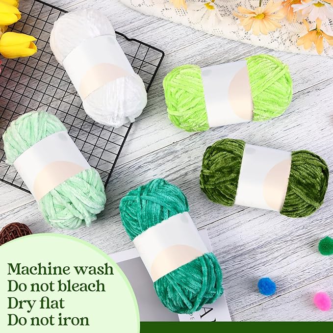 Woanger 20 Skeins Soft Chenille Yarn Velvet Blanket Yarn for Crocheting Hand Knitting Weaving DIY Craft, 10 Colors, 93 Yards Each (Green Tone)