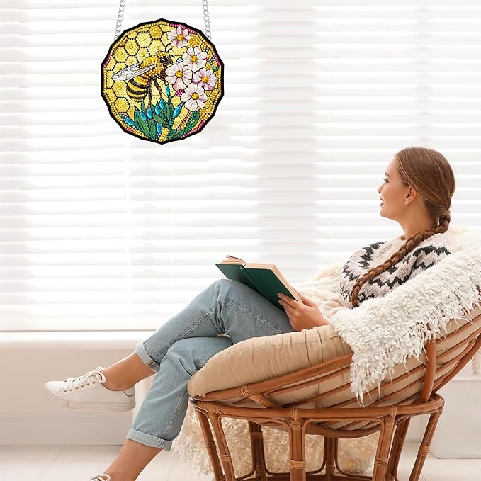 Bimkole Bee Diamond Art Hanging Kit for Adult, DIY 5D Diamond Art Flower Window Pendant, Acrylic Crystal Art Hanging Ornament Home Wall Garden Front Door Sign Outdoor Decor 7.8x7.8 Inch