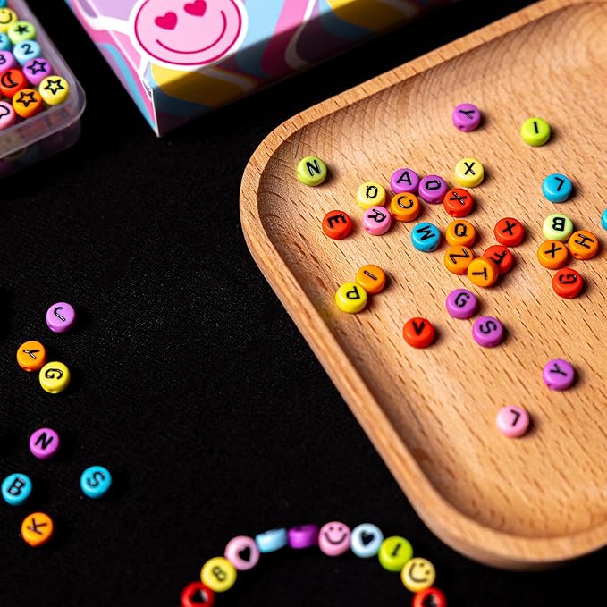 nikkiGuo 1250 PCS Letter Beads Kit with Elastic Cord – Alphabet A–Z, Numbers, Heart, Moon, Star, Smiley Beads for Friendship Bracelets & DIY Jewelry (Colorful Beats & Black Letters)